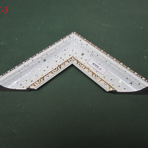 Khung tranh đẹp GU 835T-3 Khung bản 6 – 9cm